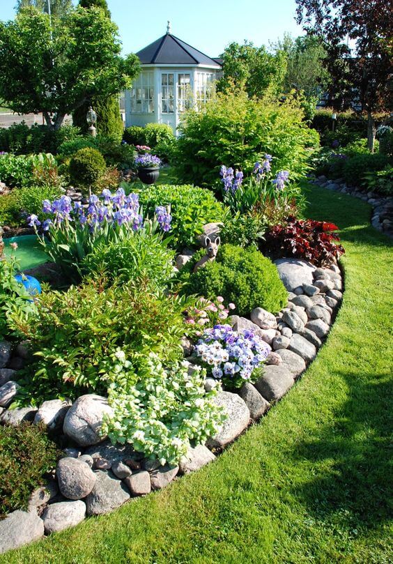 Design Your Garden Perfectly By 50 Edging With Stones Ideas