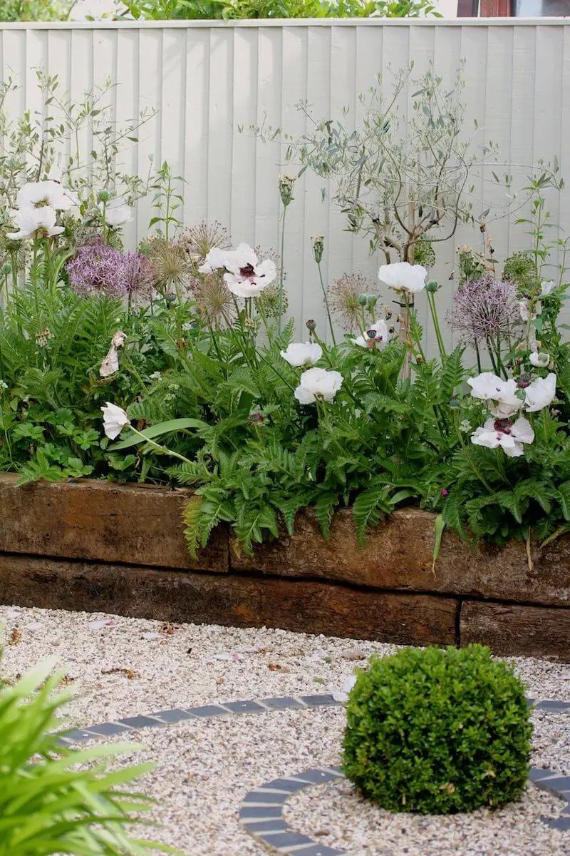 50 Amazing Garden Edging Ideas For Your Garden