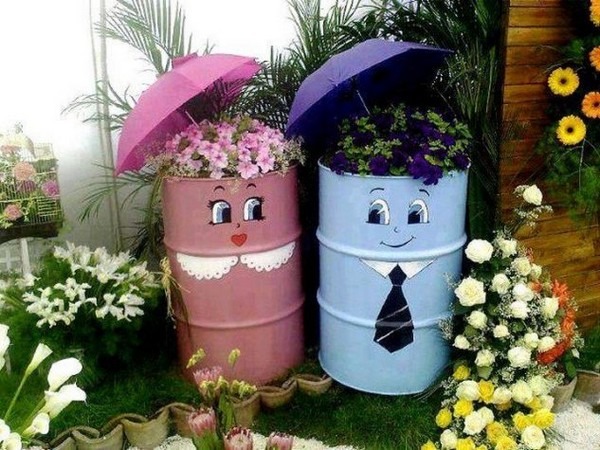 15 Do it Yourself Garden Ideas You Need to See to Believe