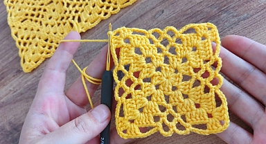 CROCHET BLANKET SHAWL VEST KNITTING MOTIF MODEL